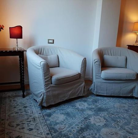 Charme In Righi Apartment Bologna Bagian luar foto