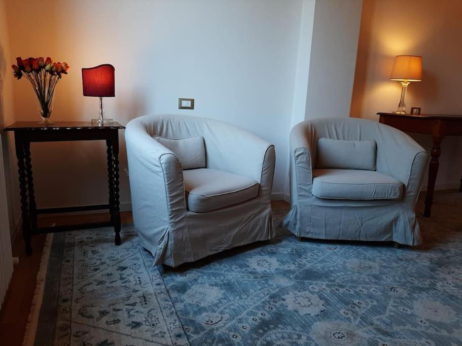 Charme In Righi Apartment Bologna Bagian luar foto