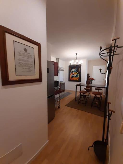 Charme In Righi Apartment Bologna Bagian luar foto