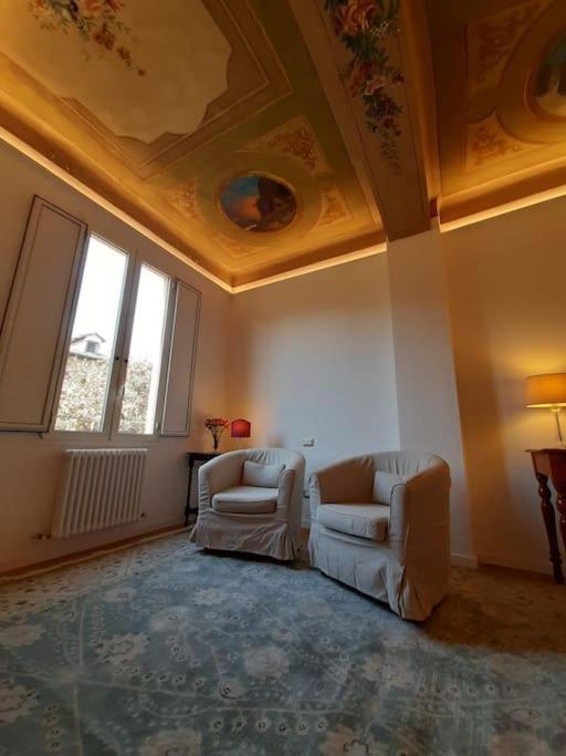 Charme In Righi Apartment Bologna Bagian luar foto